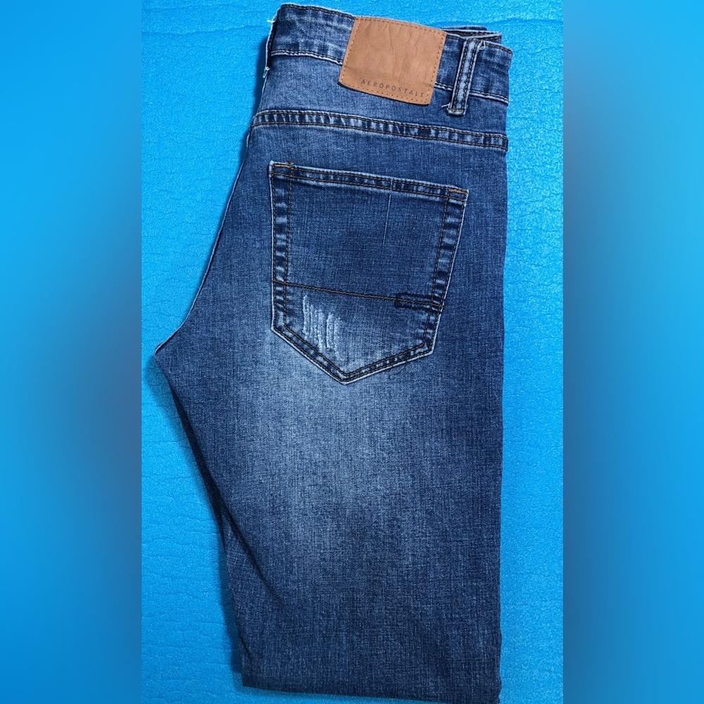 Aeropostale- Men’s Super Skinny  Blue Jeans